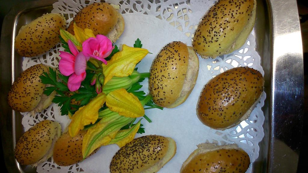 Hotel & Restaurant Le Moulin De Chameron, The Originals Relais 바네공 외부 사진
